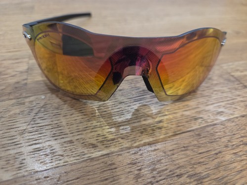 Oakley subzero matte - re:subzero,